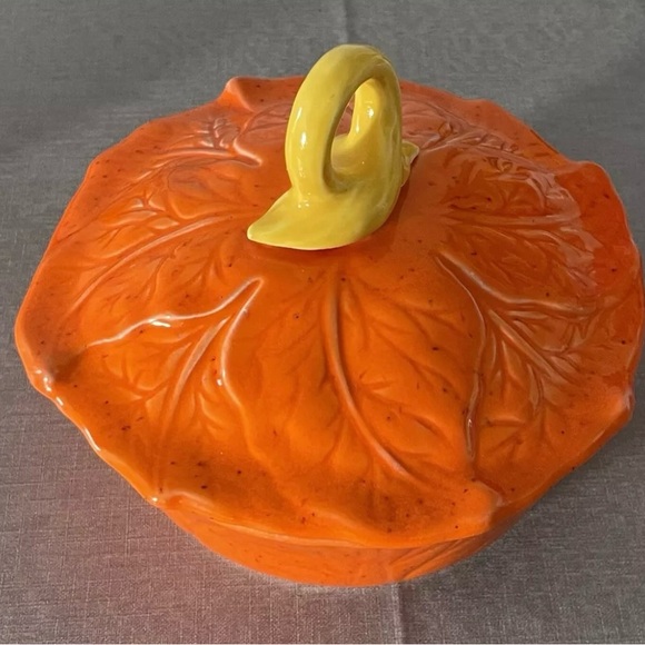 California USA Pottery Casserole Dish #907- Orange - Picture 2 of 12